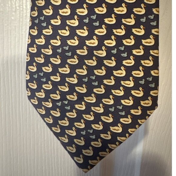 Hermes Paris Tie, Duck With Babies Pattern, 100% Silk, Men’s - Picture 1 of 5